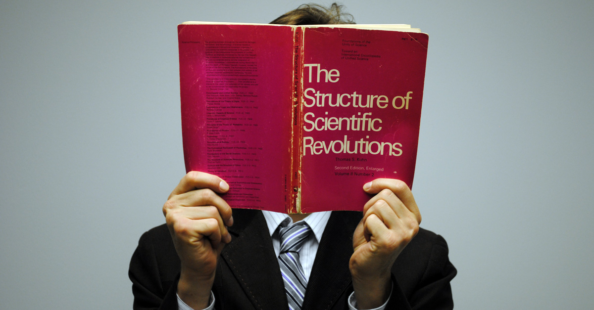 The Structure of Scientific Revolutions (50th Anniversary Edition)